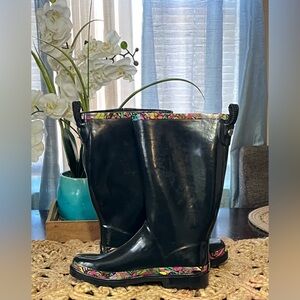 Sakroots Black Rain Boots with Vibrant Pattern